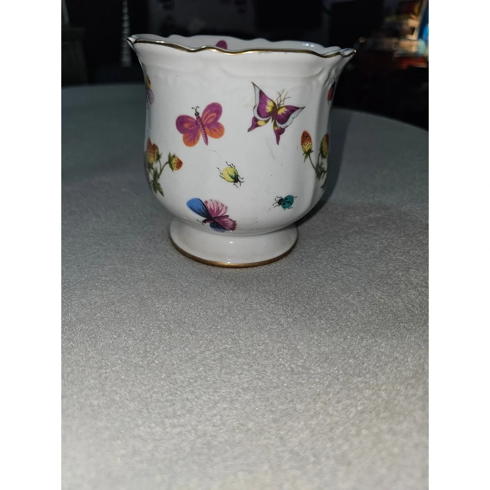 Vintage Ardalt Japan Lenwile China Strawberry Butterfly Beetle Vase  Gold Rim